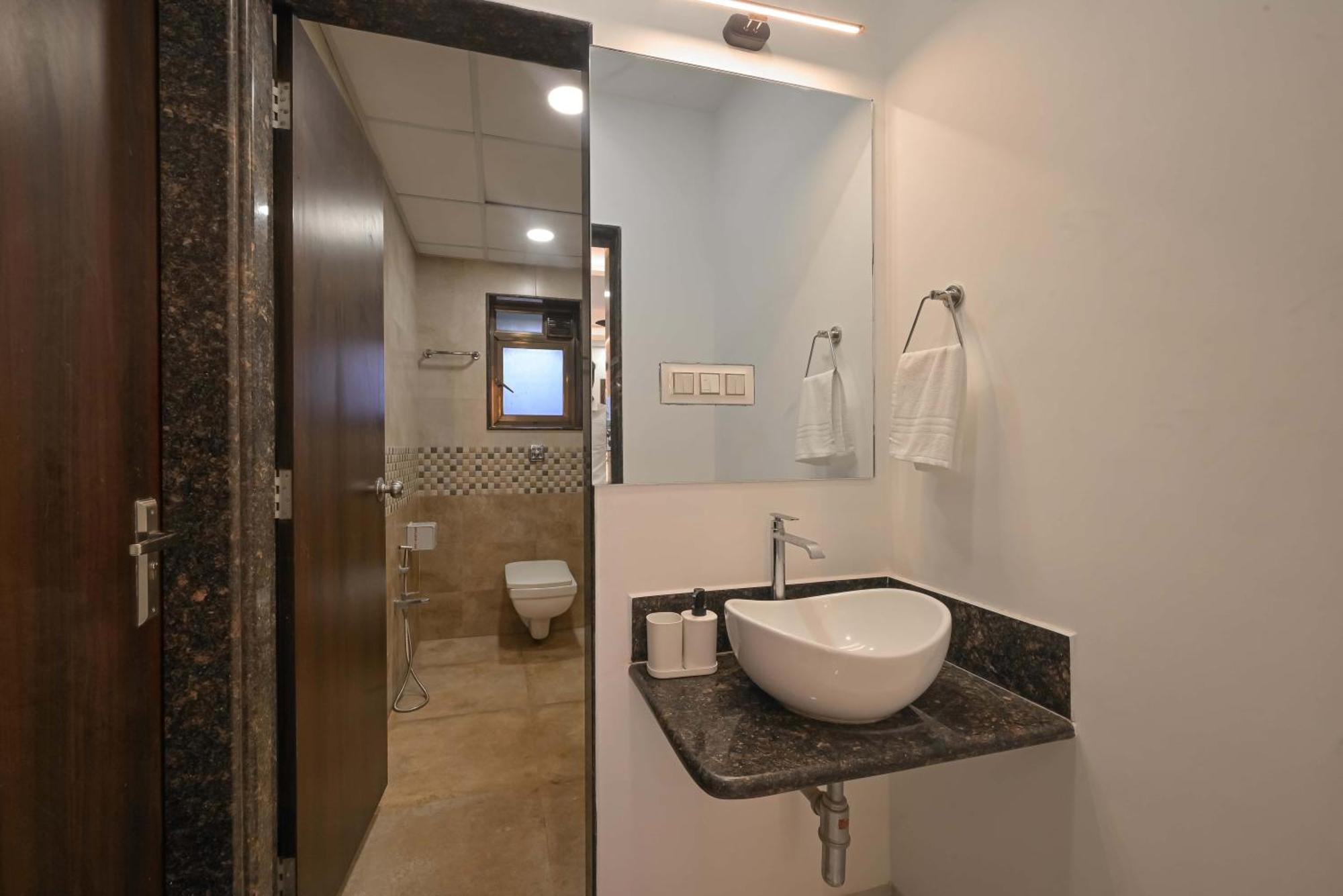 Azure Retreat Villa By Tropicana Stays لونافالا المظهر الخارجي الصورة