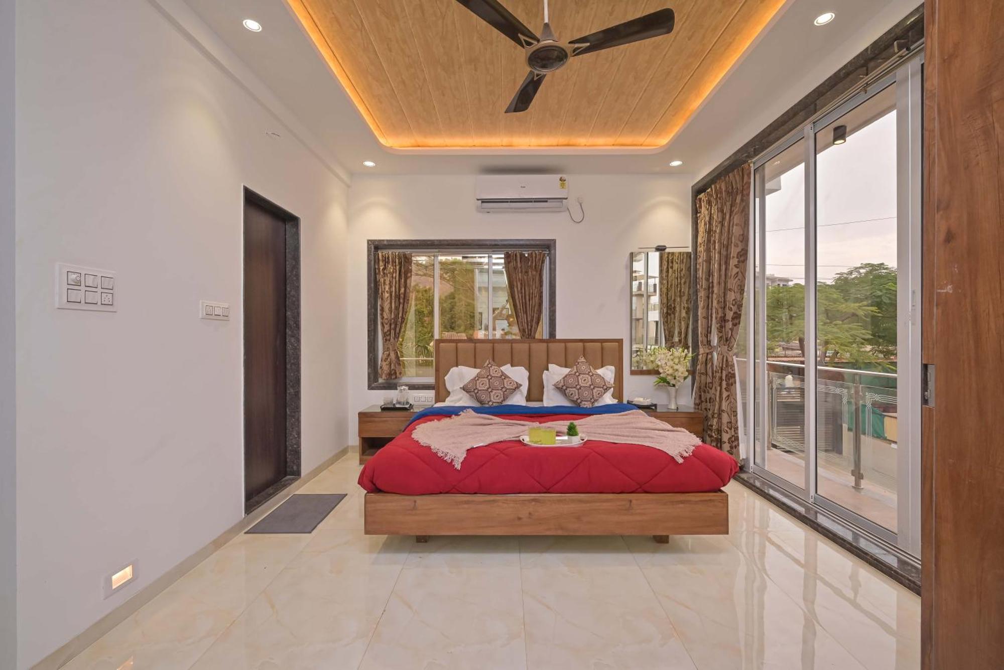 Azure Retreat Villa By Tropicana Stays لونافالا المظهر الخارجي الصورة